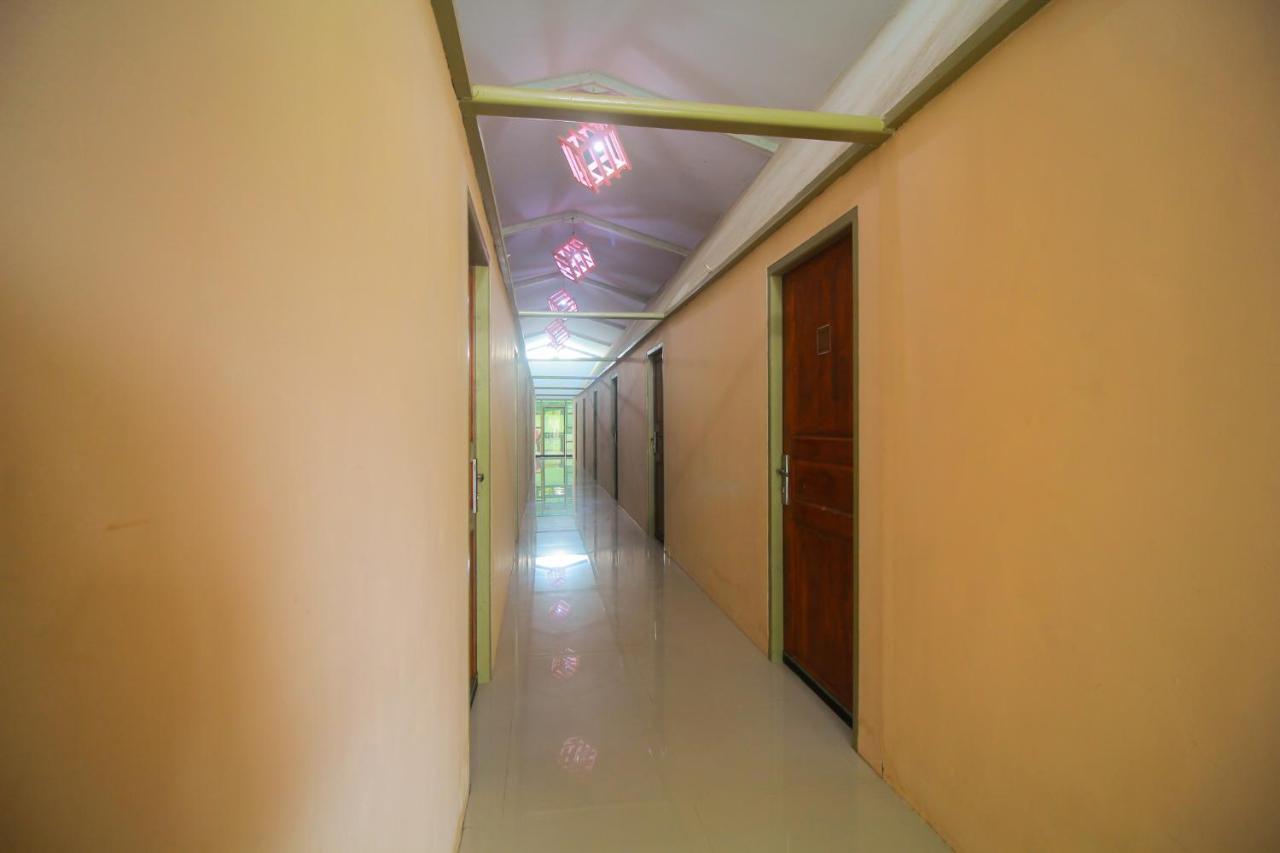 Oyo 1596 Taman Homestay Syariah Dumai Extérieur photo