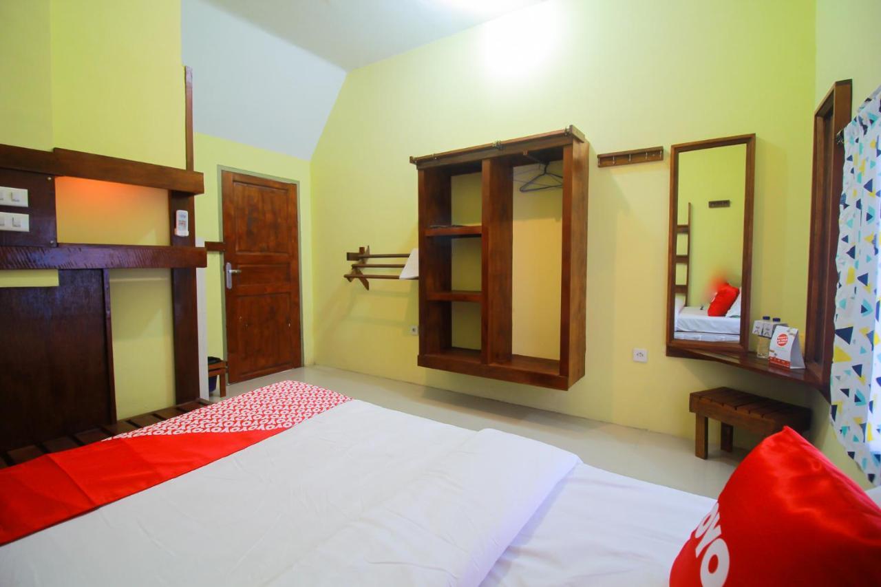 Oyo 1596 Taman Homestay Syariah Dumai Extérieur photo