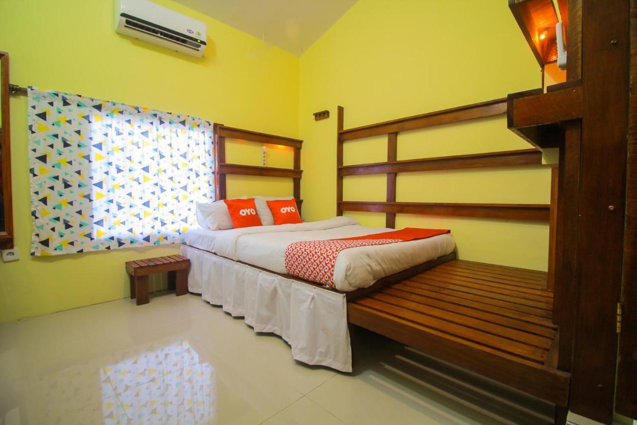 Oyo 1596 Taman Homestay Syariah Dumai Extérieur photo