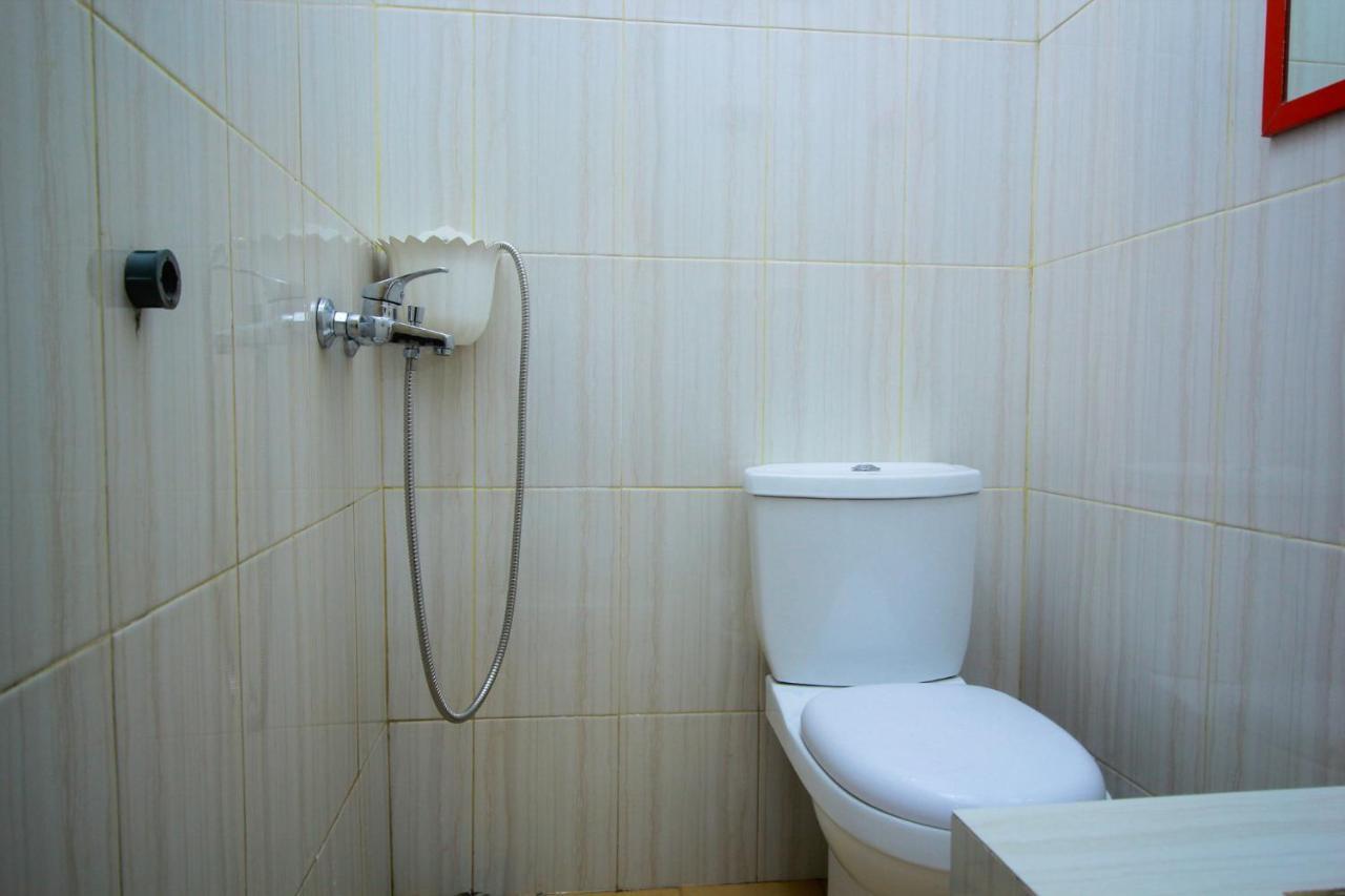 Oyo 1596 Taman Homestay Syariah Dumai Extérieur photo