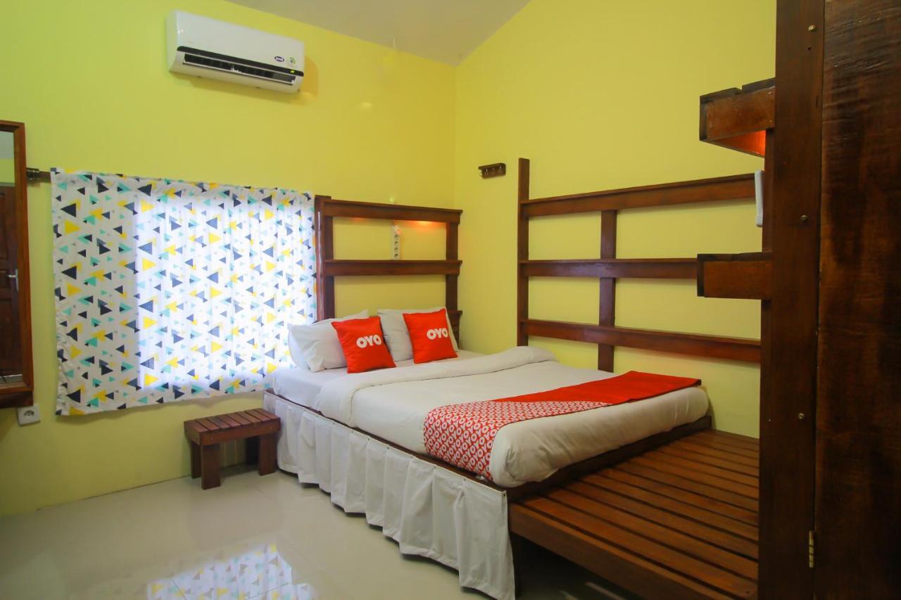 Oyo 1596 Taman Homestay Syariah Dumai Extérieur photo