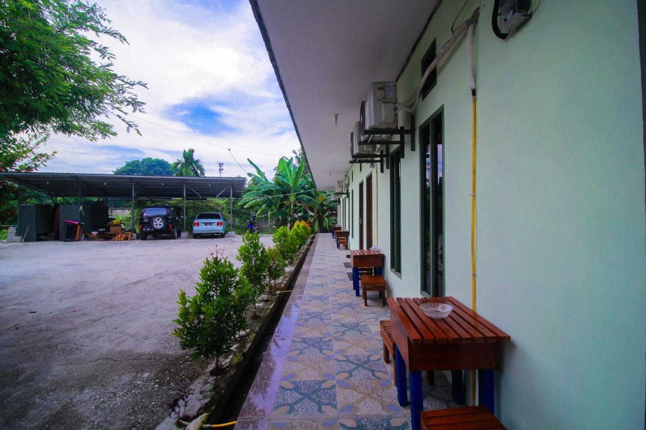 Oyo 1596 Taman Homestay Syariah Dumai Extérieur photo